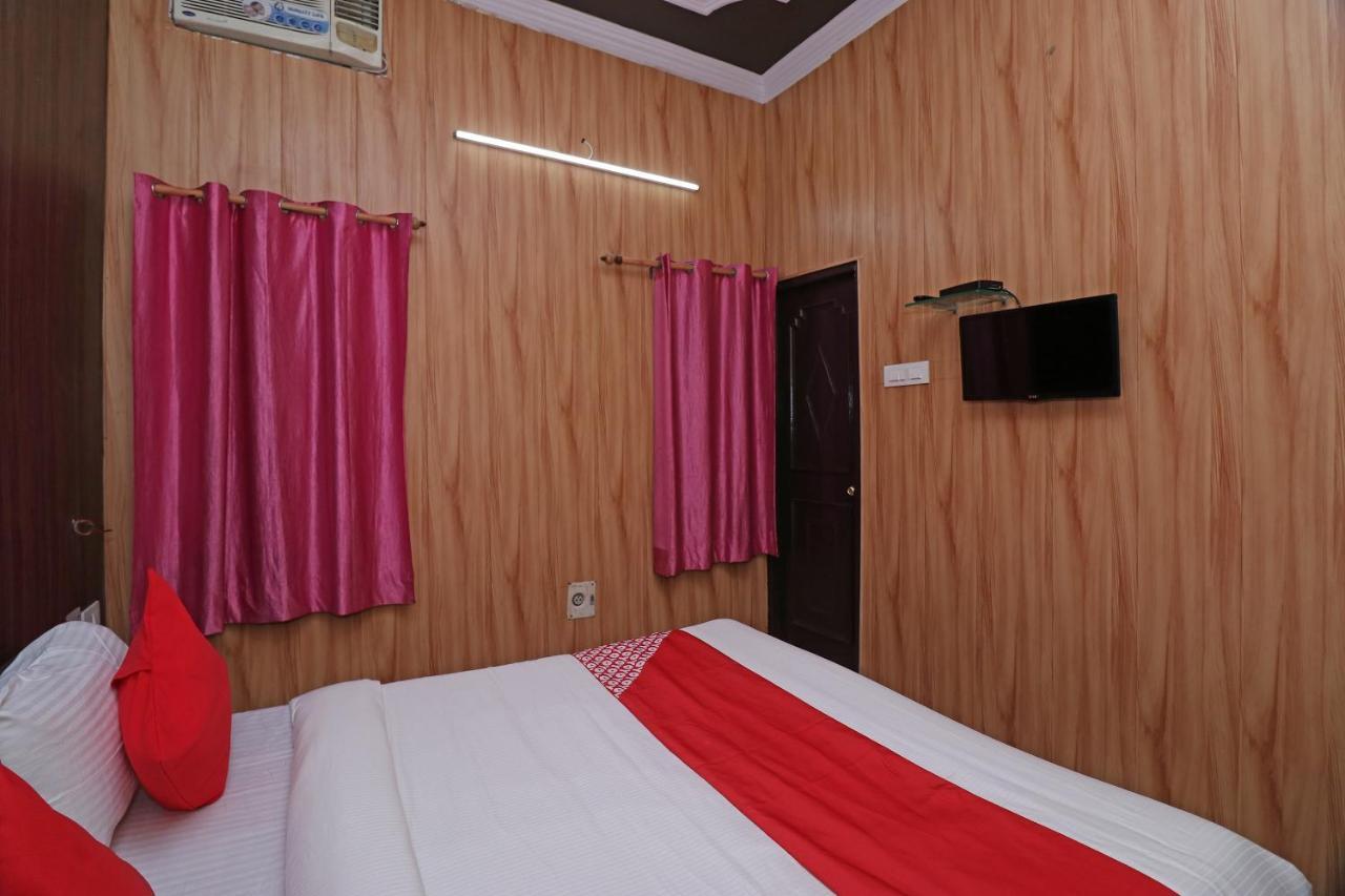 Отель Oyo 27750 Bhagwati Residency Mirzapur Экстерьер фото