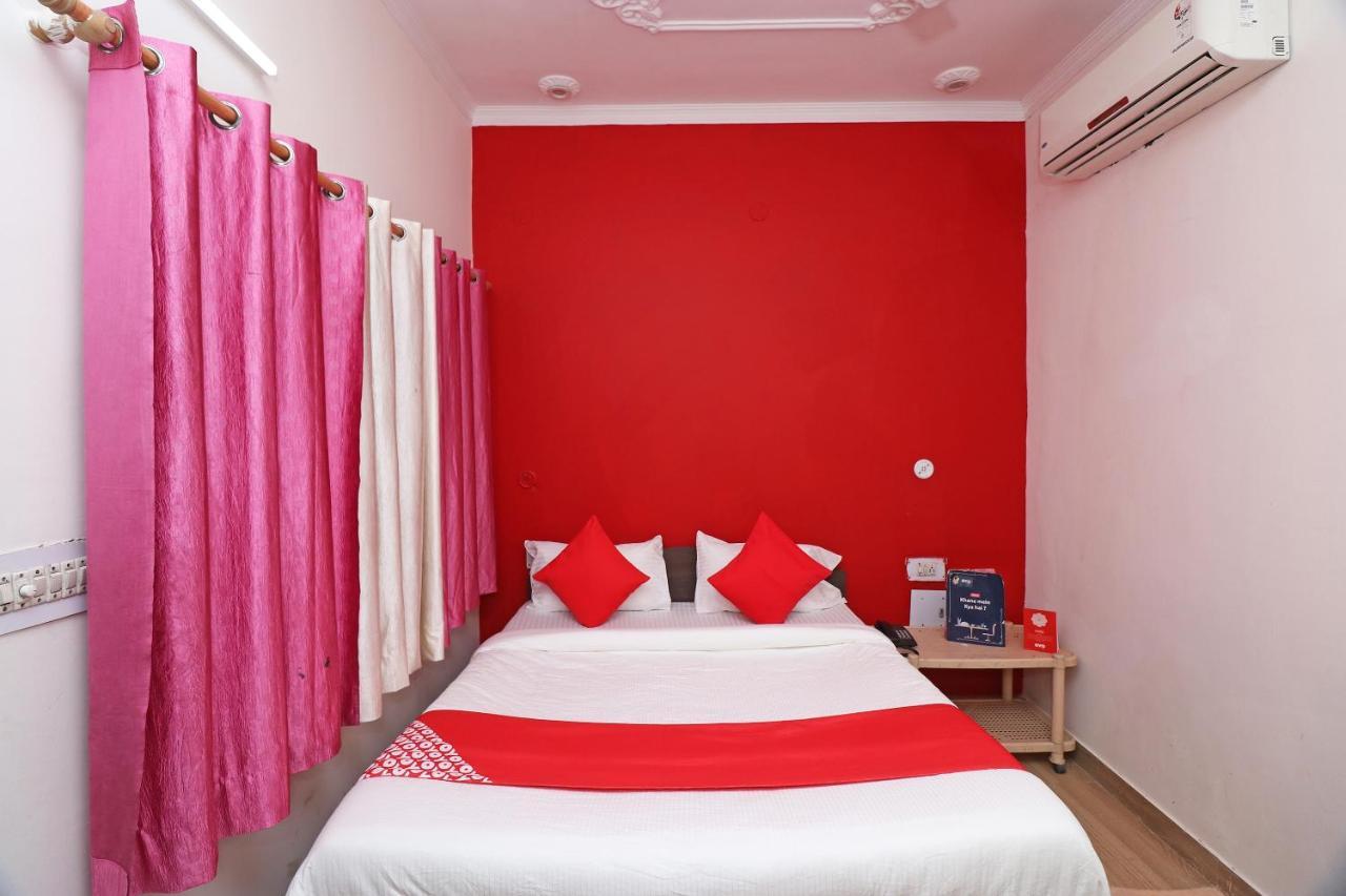 Отель Oyo 27750 Bhagwati Residency Mirzapur Экстерьер фото